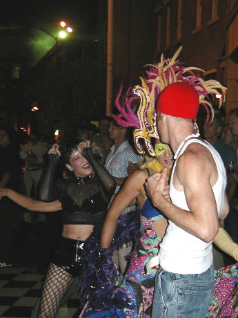 dancin_apla.jpg