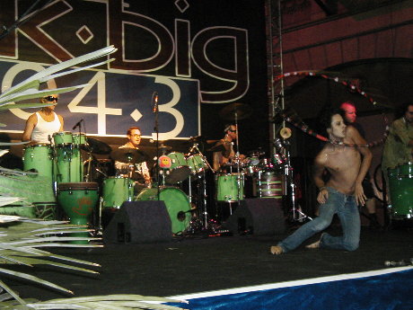 karis_stage_apla.jpg