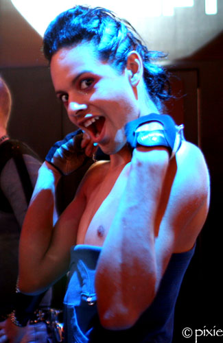 25_G_001.jpg