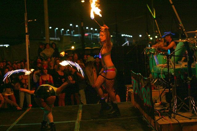 FireDancers1.jpg
