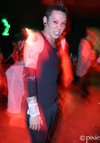 126_G.jpg